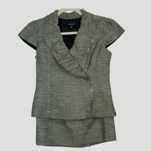 Nine West Skirt Set/Suit Sz 4P NWT